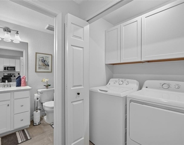 5685 Palmer Circle - Photo Thumbnail 31