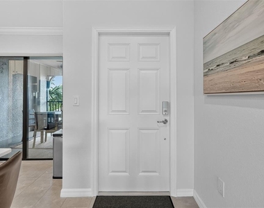 5685 Palmer Circle - Photo Thumbnail 7