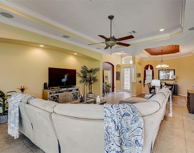 12207 Lavender Loop - Photo Thumbnail 2