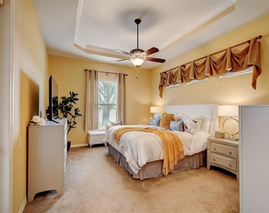 12207 Lavender Loop - Photo Thumbnail 15
