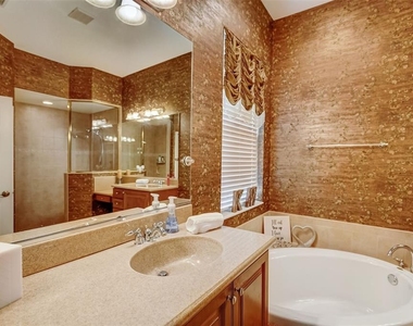 12207 Lavender Loop - Photo Thumbnail 18