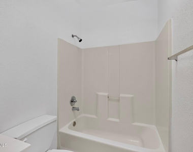 3320 Catherine Ann Drive - Photo Thumbnail 24