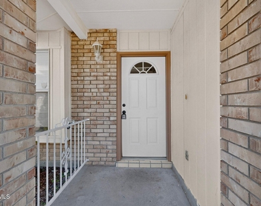 3320 Catherine Ann Drive - Photo Thumbnail 3