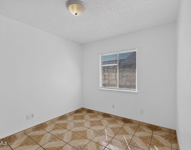 3320 Catherine Ann Drive - Photo Thumbnail 26