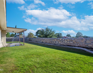 501 Palmary Drive - Photo Thumbnail 24