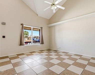 3432 Chickasaw Drive - Photo Thumbnail 4