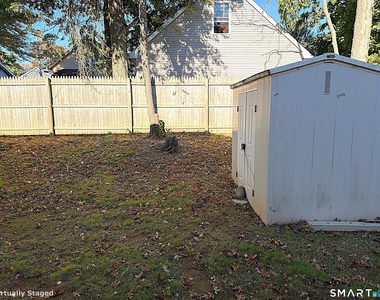 246 Woodford Avenue - Photo Thumbnail 18
