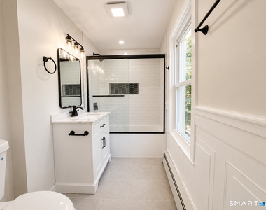 24 Bushnell Avenue - Photo Thumbnail 16