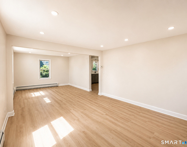 24 Bushnell Avenue - Photo Thumbnail 15
