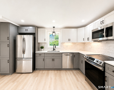 24 Bushnell Avenue - Photo Thumbnail 7