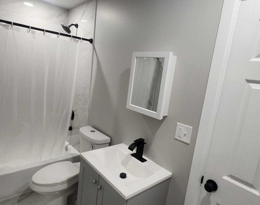 413 Winthrop Avenue - Photo Thumbnail 6