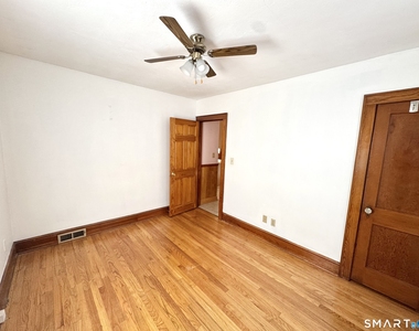 56 Highwood Avenue - Photo Thumbnail 15