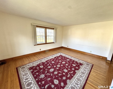 56 Highwood Avenue - Photo Thumbnail 10