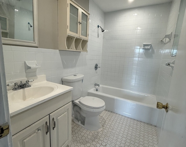 168 Main Street - Photo Thumbnail 5