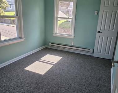72 Ward Street - Photo Thumbnail 5