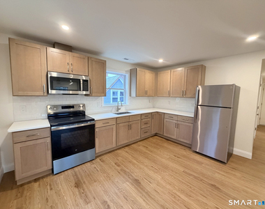 2937 Fairfield Avenue - Photo Thumbnail 4