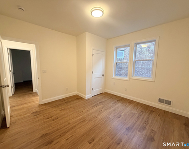 2937 Fairfield Avenue - Photo Thumbnail 16