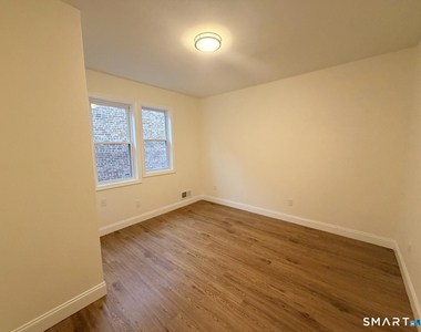 2937 Fairfield Avenue - Photo Thumbnail 15