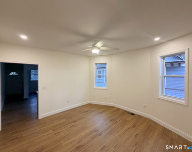 2937 Fairfield Avenue - Photo Thumbnail 5