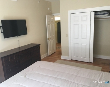 619 Congress Avenue - Photo Thumbnail 12