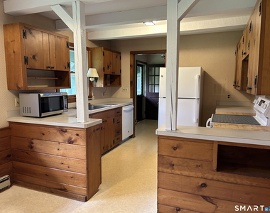 116 Boston Post Road - Photo Thumbnail 6