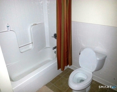 619 Congress Avenue - Photo Thumbnail 6