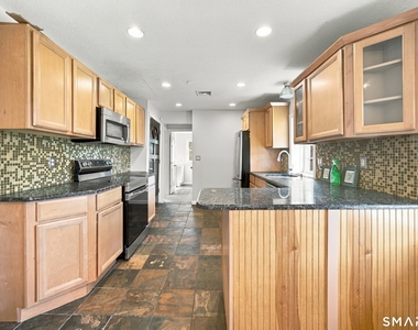 146 Main Street - Photo Thumbnail 13