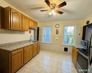 164 French Street - Photo Thumbnail 2