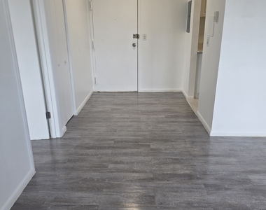 345 Benham Avenue - Photo Thumbnail 4