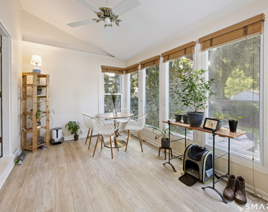 2084 Chapel Street - Photo Thumbnail 13