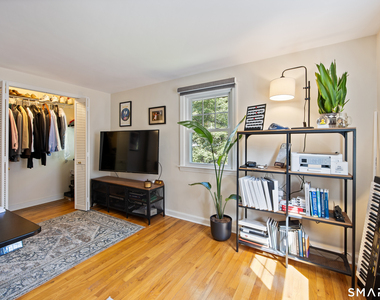 2084 Chapel Street - Photo Thumbnail 24