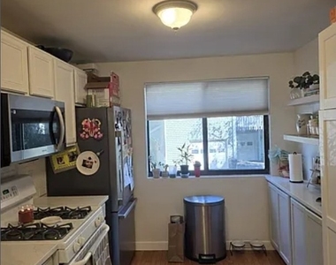 40 Foxon Hill Road - Photo Thumbnail 9