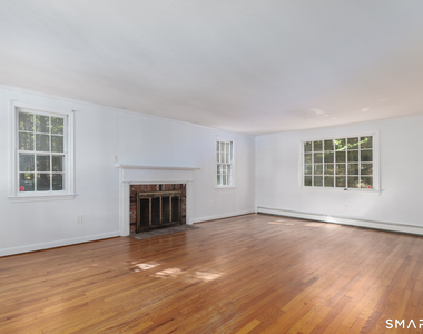 21 Saddle Ridge Drive - Photo Thumbnail 9