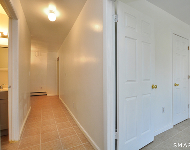 1681 Litchfield Turnpike - Photo Thumbnail 14