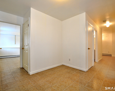 1681 Litchfield Turnpike - Photo Thumbnail 13