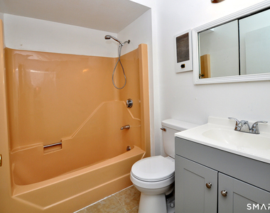 1681 Litchfield Turnpike - Photo Thumbnail 16