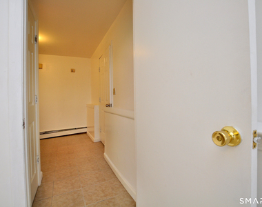 1681 Litchfield Turnpike - Photo Thumbnail 11