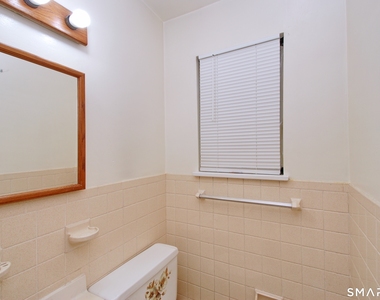 96 Columbus Place - Photo Thumbnail 11