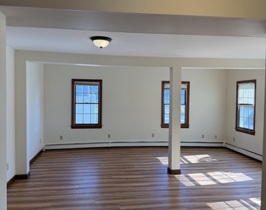 174 Shore Road - Photo Thumbnail 8