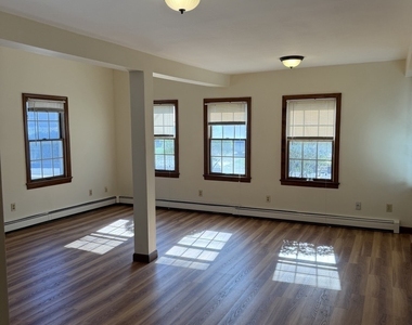 174 Shore Road - Photo Thumbnail 9