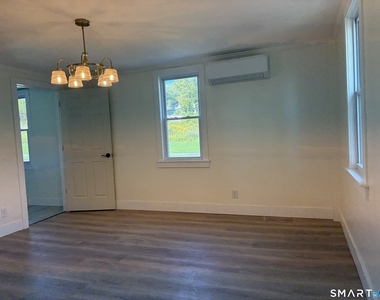 380 Main Street - Photo Thumbnail 25