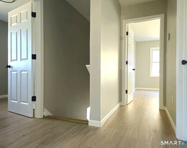 41 Earl Street - Photo Thumbnail 10