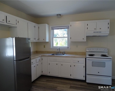 146 Montowese Street - Photo Thumbnail 9