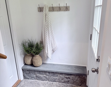 56 Richmondville Avenue - Photo Thumbnail 2