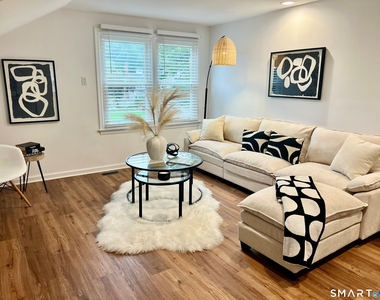 56 Richmondville Avenue - Photo Thumbnail 8