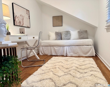 56 Richmondville Avenue - Photo Thumbnail 20