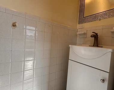 266 Linwood Street - Photo Thumbnail 10
