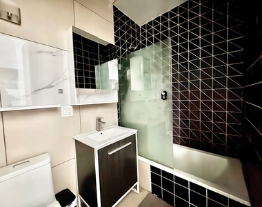 85 Graham Avenue - Photo Thumbnail 5