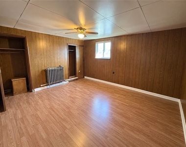 620 Carothers Avenue - Photo Thumbnail 3
