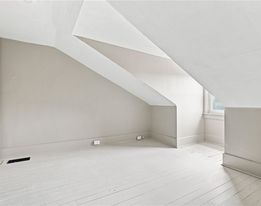 420 Edgemont Street - Photo Thumbnail 18